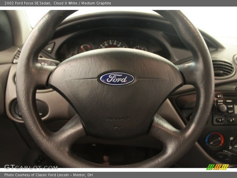 Cloud 9 White / Medium Graphite 2002 Ford Focus SE Sedan