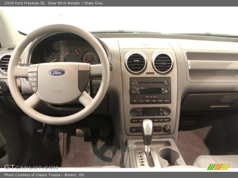 Silver Birch Metallic / Shale Grey 2006 Ford Freestyle SE