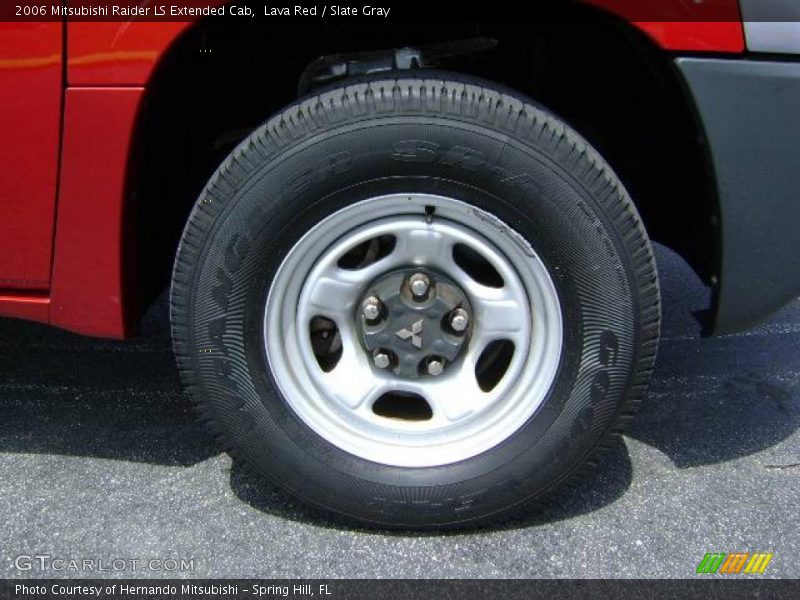 Lava Red / Slate Gray 2006 Mitsubishi Raider LS Extended Cab