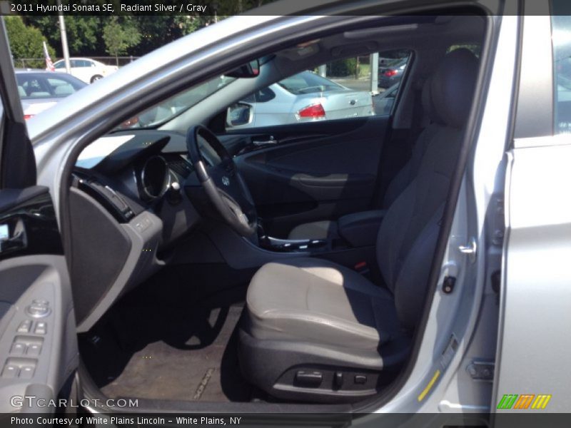Radiant Silver / Gray 2011 Hyundai Sonata SE