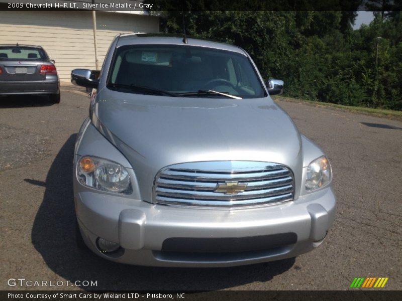Silver Ice Metallic / Gray 2009 Chevrolet HHR LT