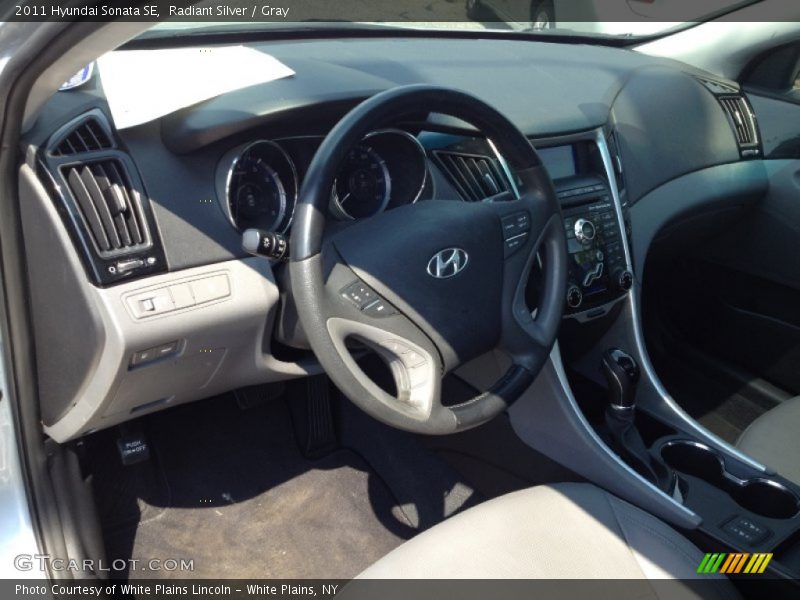 Radiant Silver / Gray 2011 Hyundai Sonata SE