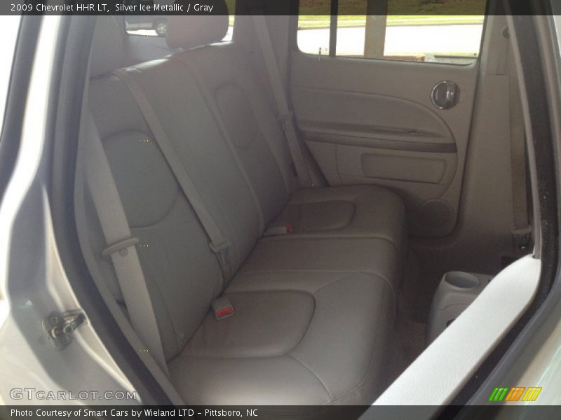 Silver Ice Metallic / Gray 2009 Chevrolet HHR LT