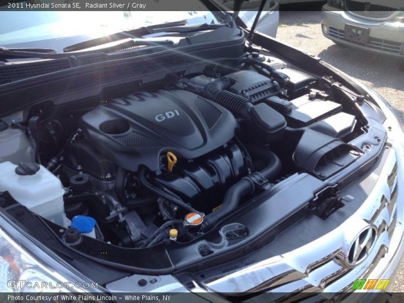 Radiant Silver / Gray 2011 Hyundai Sonata SE
