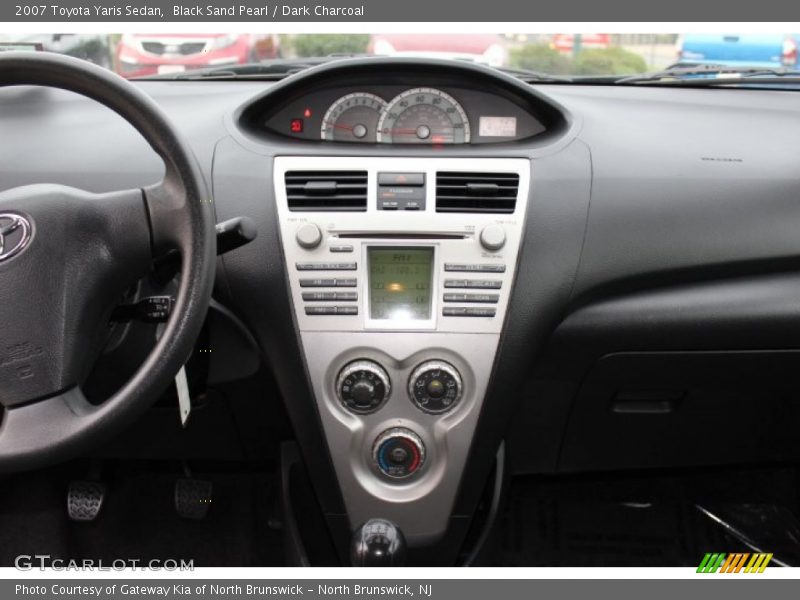 Black Sand Pearl / Dark Charcoal 2007 Toyota Yaris Sedan