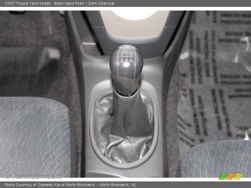 Black Sand Pearl / Dark Charcoal 2007 Toyota Yaris Sedan