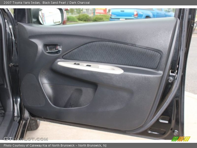 Black Sand Pearl / Dark Charcoal 2007 Toyota Yaris Sedan