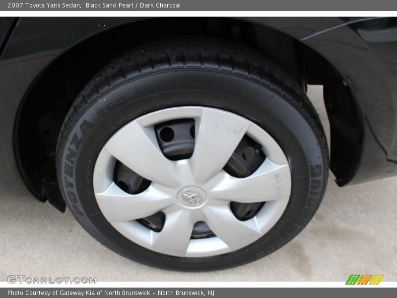Black Sand Pearl / Dark Charcoal 2007 Toyota Yaris Sedan