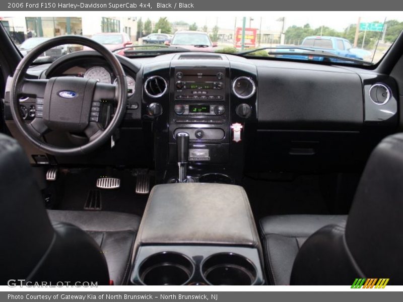 Dashboard of 2006 F150 Harley-Davidson SuperCab 4x4