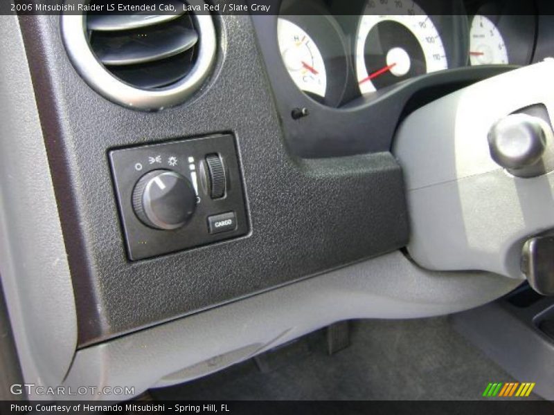 Lava Red / Slate Gray 2006 Mitsubishi Raider LS Extended Cab