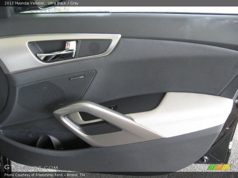 Ultra Black / Gray 2013 Hyundai Veloster