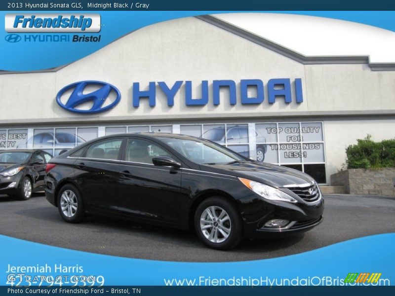 Midnight Black / Gray 2013 Hyundai Sonata GLS