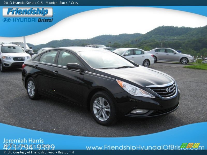 Midnight Black / Gray 2013 Hyundai Sonata GLS