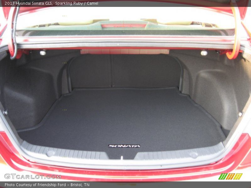 Sparkling Ruby / Camel 2013 Hyundai Sonata GLS