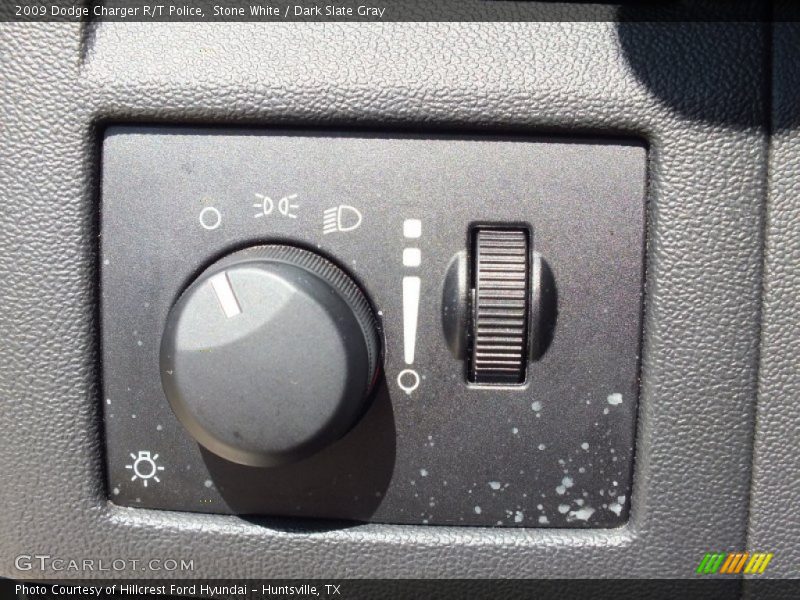 Controls of 2009 Charger R/T Police