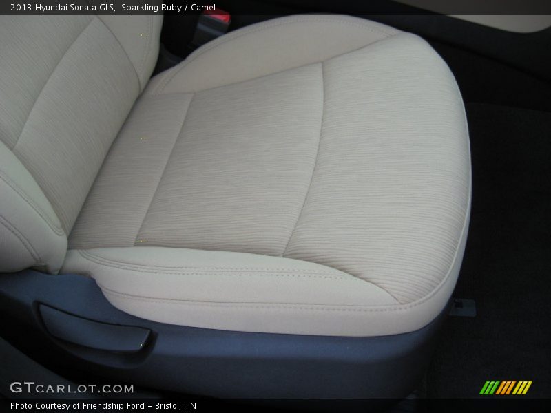 Sparkling Ruby / Camel 2013 Hyundai Sonata GLS