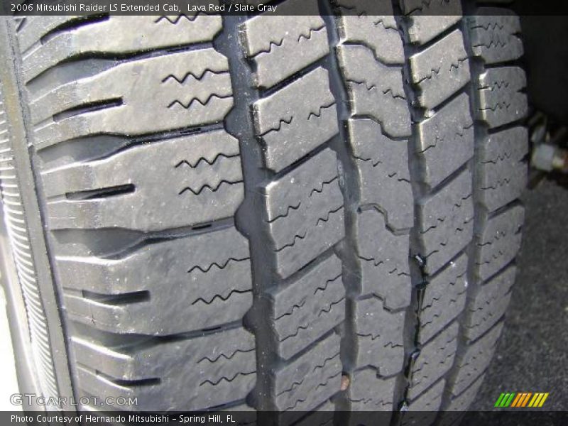 Lava Red / Slate Gray 2006 Mitsubishi Raider LS Extended Cab
