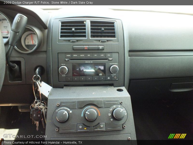 Stone White / Dark Slate Gray 2009 Dodge Charger R/T Police
