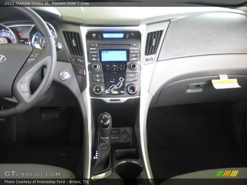 Radiant Silver / Gray 2013 Hyundai Sonata SE