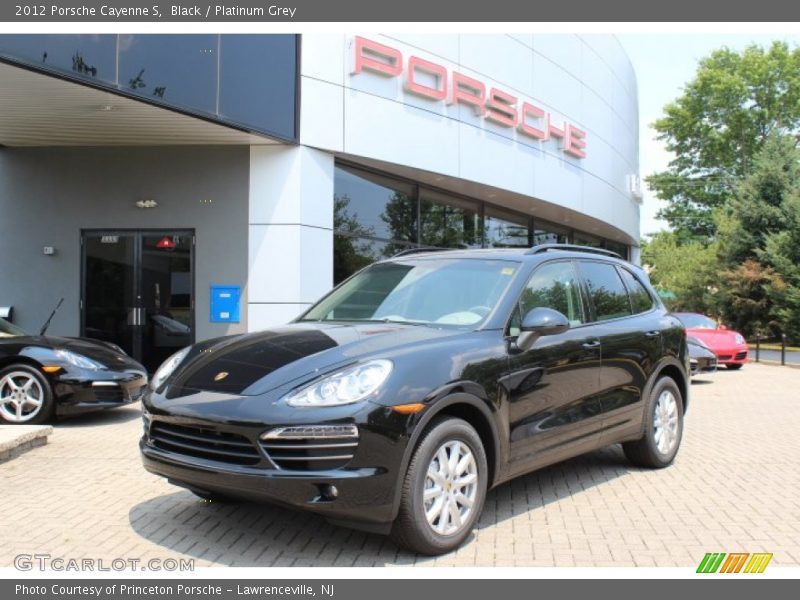 Black / Platinum Grey 2012 Porsche Cayenne S