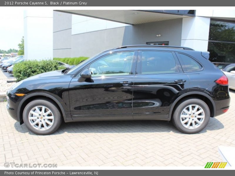 Black / Platinum Grey 2012 Porsche Cayenne S