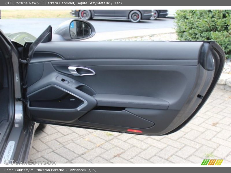 Door Panel of 2012 New 911 Carrera Cabriolet