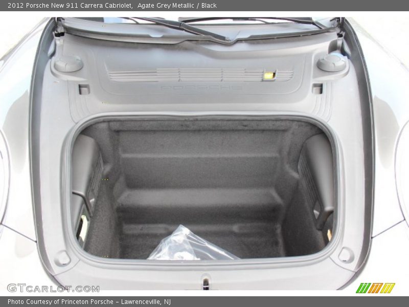  2012 New 911 Carrera Cabriolet Trunk