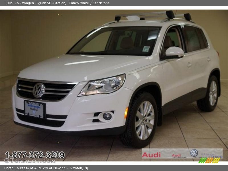 Candy White / Sandstone 2009 Volkswagen Tiguan SE 4Motion