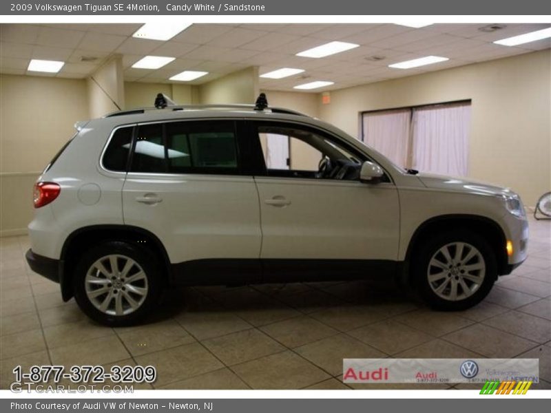 Candy White / Sandstone 2009 Volkswagen Tiguan SE 4Motion