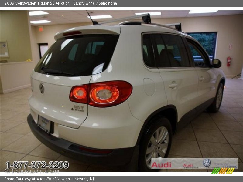 Candy White / Sandstone 2009 Volkswagen Tiguan SE 4Motion