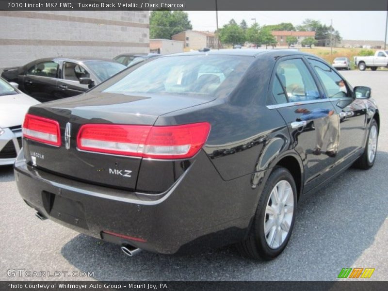 Tuxedo Black Metallic / Dark Charcoal 2010 Lincoln MKZ FWD