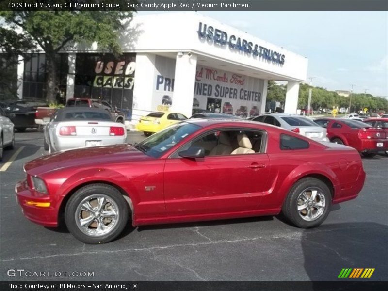 Dark Candy Apple Red / Medium Parchment 2009 Ford Mustang GT Premium Coupe