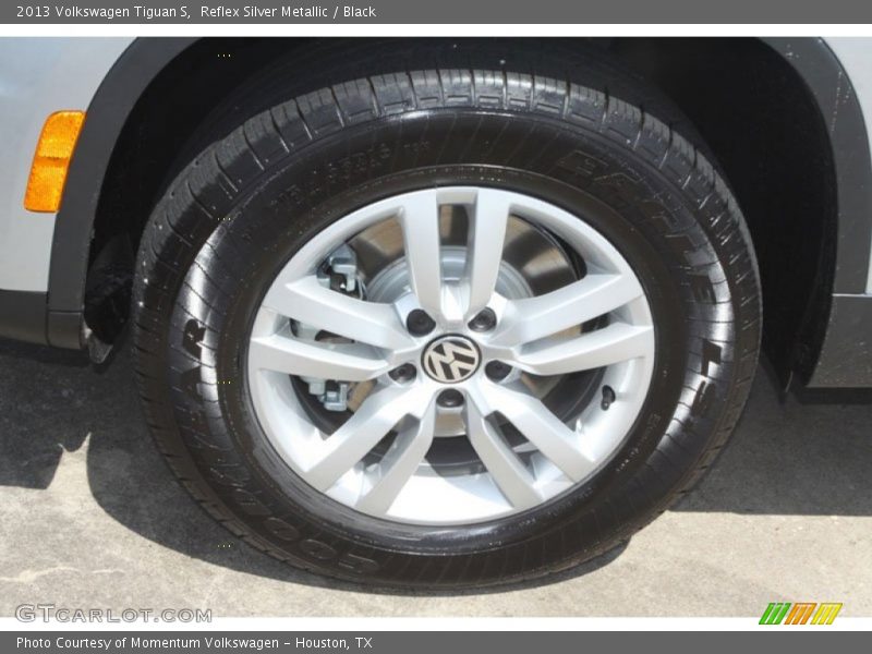 Reflex Silver Metallic / Black 2013 Volkswagen Tiguan S