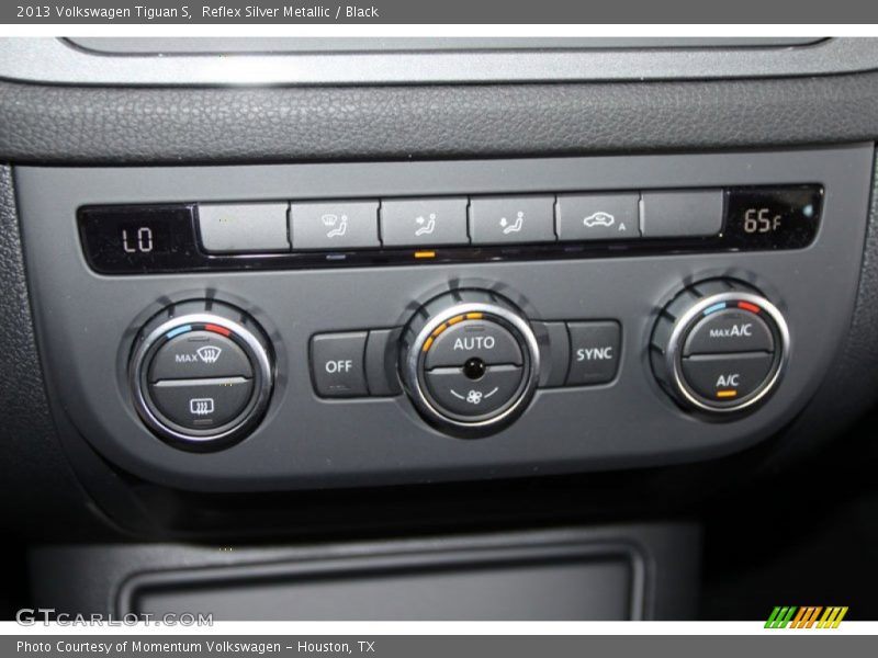 Reflex Silver Metallic / Black 2013 Volkswagen Tiguan S