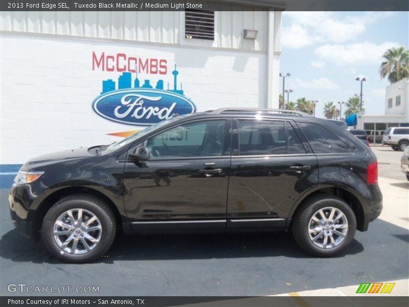 Tuxedo Black Metallic / Medium Light Stone 2013 Ford Edge SEL