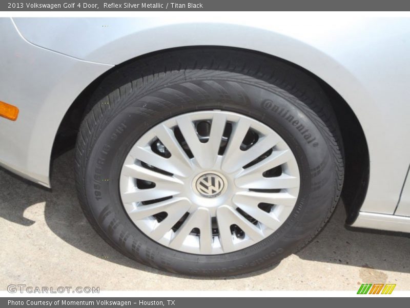 Reflex Silver Metallic / Titan Black 2013 Volkswagen Golf 4 Door