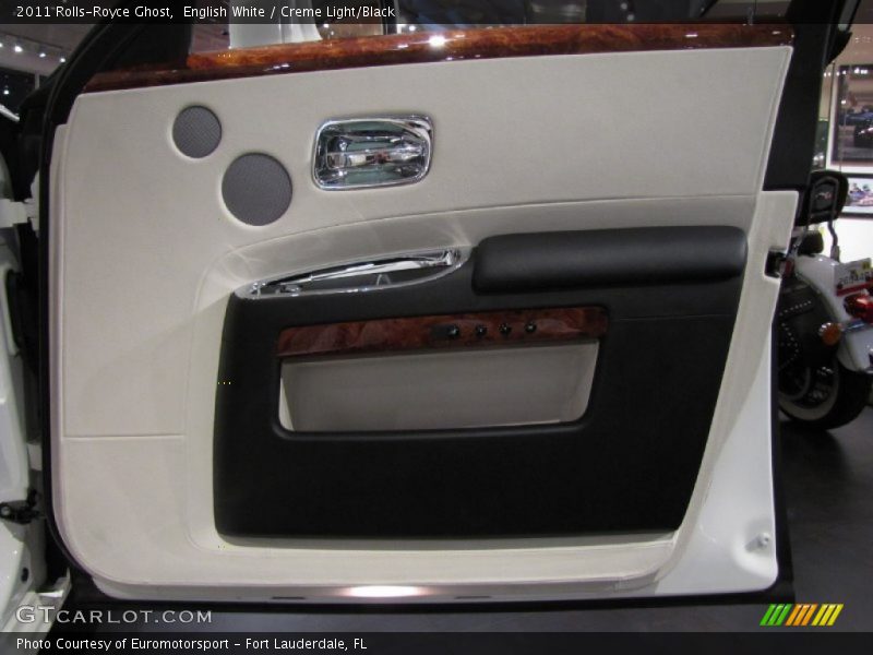 Door Panel of 2011 Ghost 