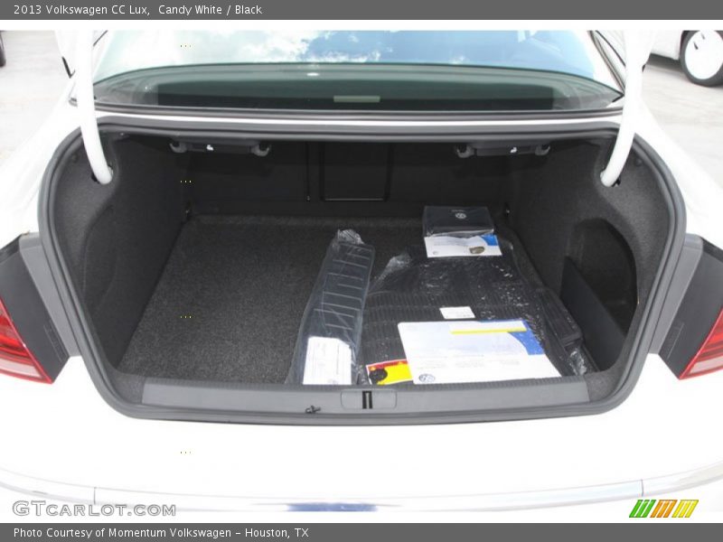 Candy White / Black 2013 Volkswagen CC Lux