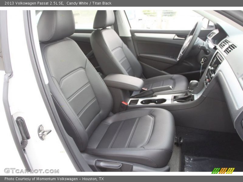  2013 Passat 2.5L SE Titan Black Interior