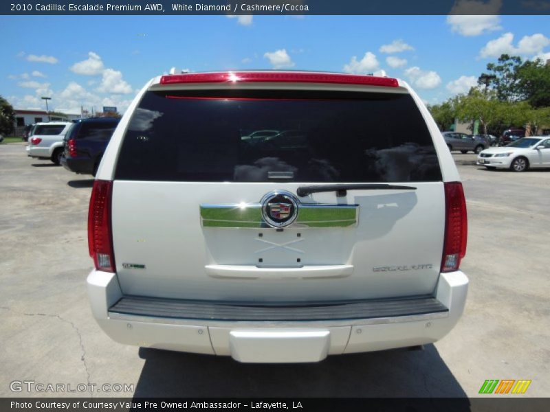 White Diamond / Cashmere/Cocoa 2010 Cadillac Escalade Premium AWD