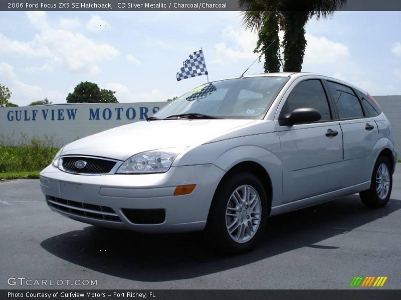 CD Silver Metallic / Charcoal/Charcoal 2006 Ford Focus ZX5 SE Hatchback