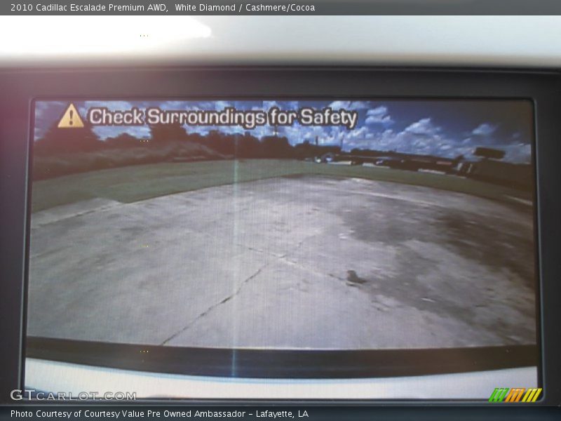 White Diamond / Cashmere/Cocoa 2010 Cadillac Escalade Premium AWD