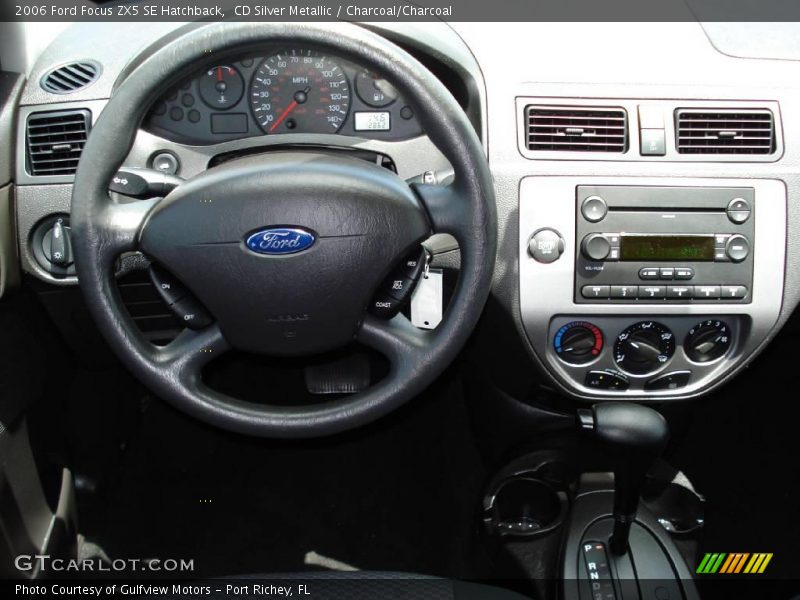 CD Silver Metallic / Charcoal/Charcoal 2006 Ford Focus ZX5 SE Hatchback