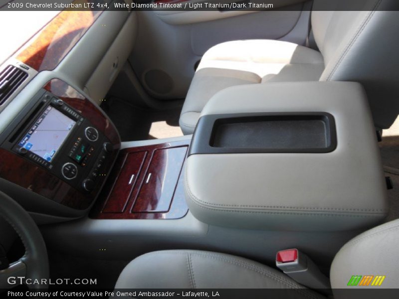 White Diamond Tintcoat / Light Titanium/Dark Titanium 2009 Chevrolet Suburban LTZ 4x4