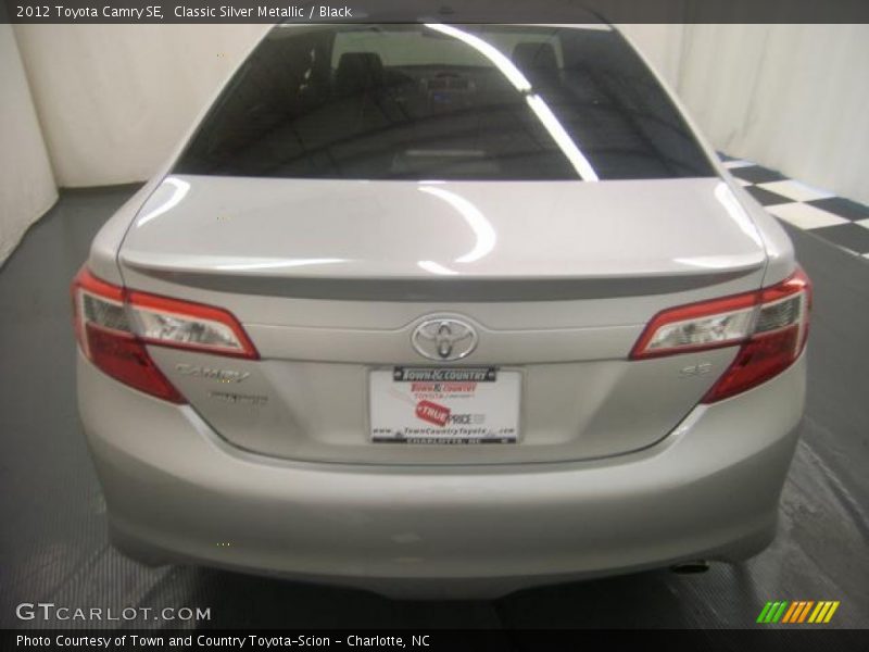 Classic Silver Metallic / Black 2012 Toyota Camry SE