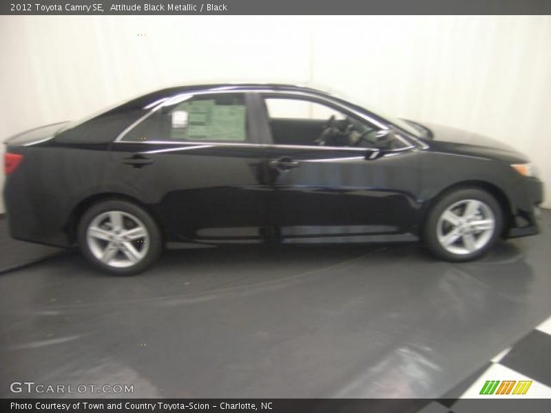 Attitude Black Metallic / Black 2012 Toyota Camry SE