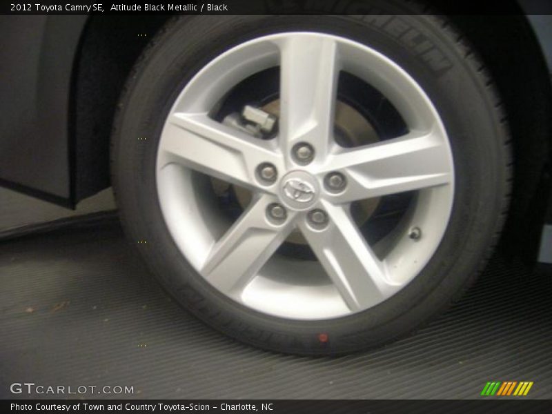 Attitude Black Metallic / Black 2012 Toyota Camry SE