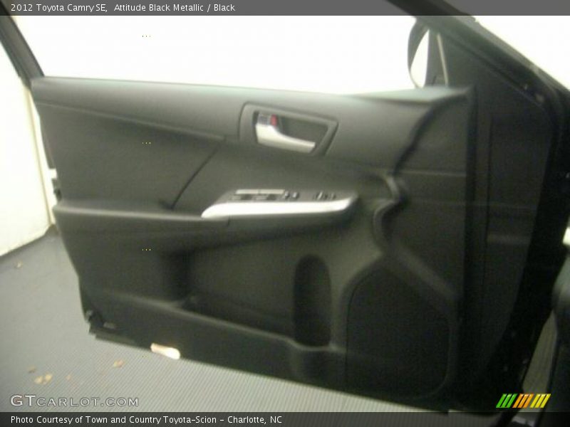Attitude Black Metallic / Black 2012 Toyota Camry SE