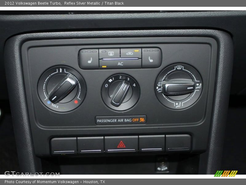 Reflex Silver Metallic / Titan Black 2012 Volkswagen Beetle Turbo