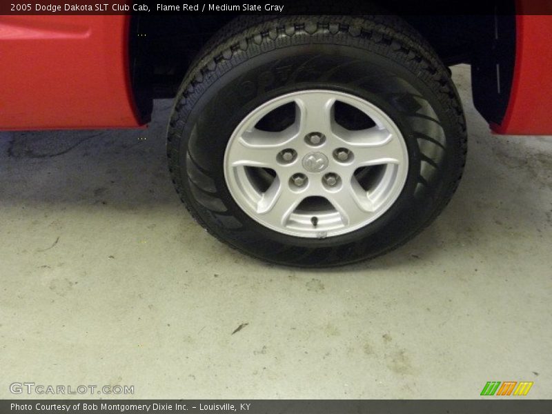 Flame Red / Medium Slate Gray 2005 Dodge Dakota SLT Club Cab
